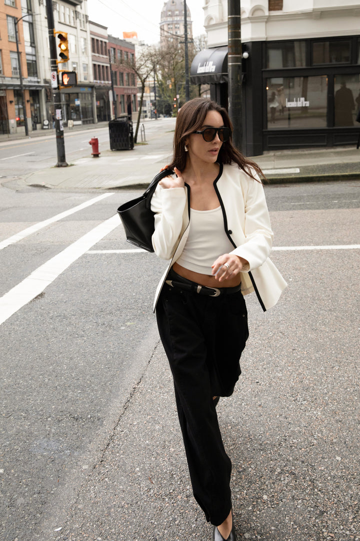 CONTRAST TRIM BUTTON FRONT COLLARLESS BLAZER in Cream Black — alternate angle