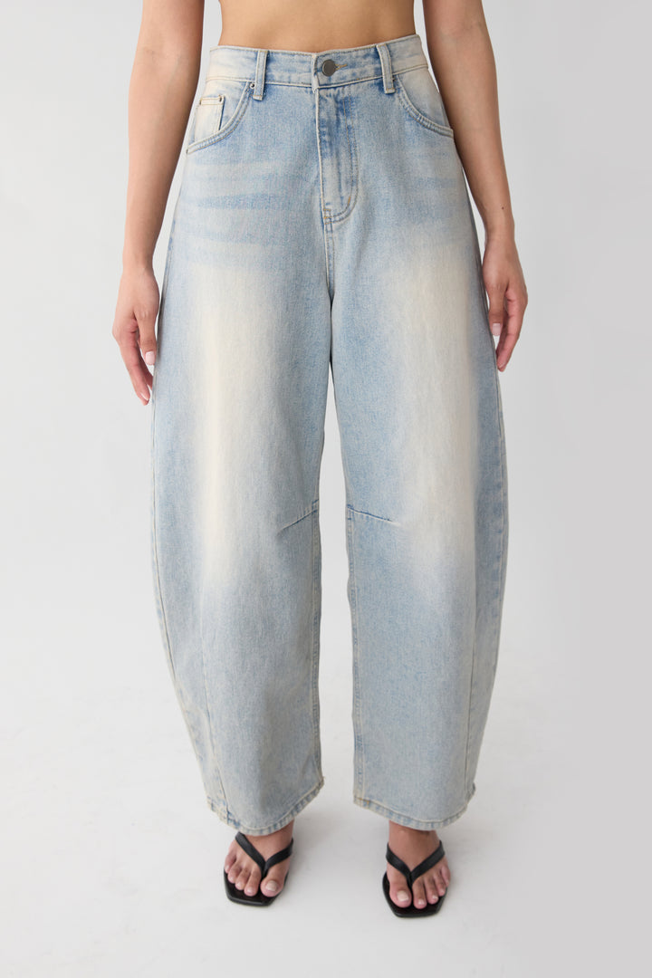 VINTAGE WASH BARREL JEAN in Vintage Wash — alternate angle