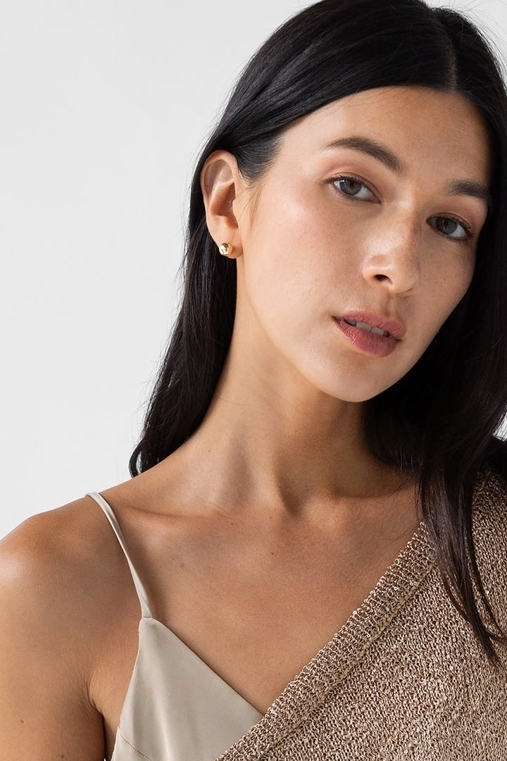 SMALL BALL EARRING in Gold — alternate angle