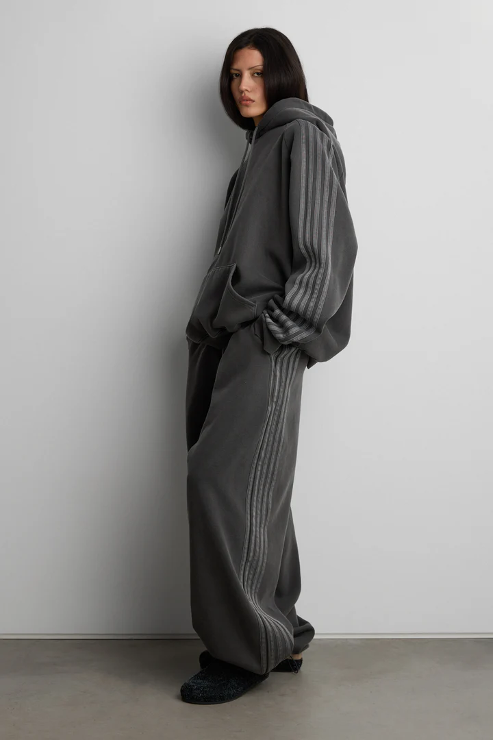 FLEECE STUDIO BOYFRIEND TRACK SWEATPANT