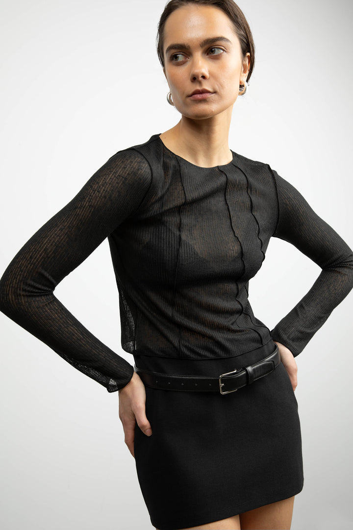 EXPOSED SEAM LONG SLEEVE TOP in Black — alternate angle