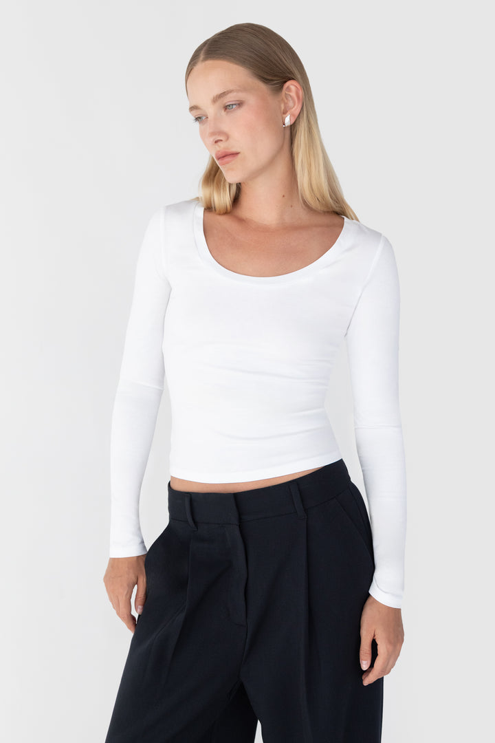 LONG SLEEVE TOP in White — alternate angle