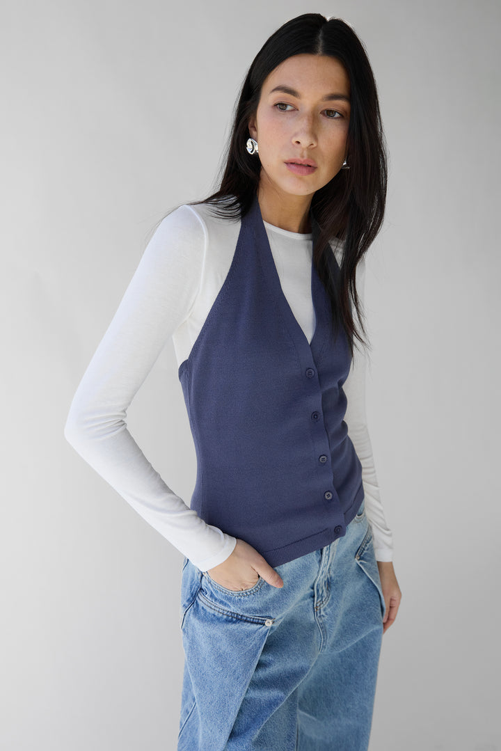 SOFT CLASSIC LONG SLEEVE TOP in Ivory — alternate angle